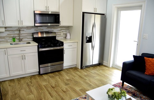 Coral Harbour Apartment | Beautiful 1 Bed 1 Bath Apartment with pool and with walking distance to beach