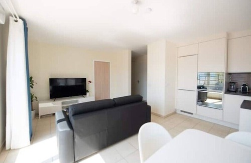 Vigneux-sur-Seine Apartment | Beautiful 3 bedroom apartment 20 min from Parisnn