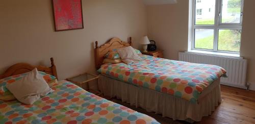 Dunfanaghy Apartment | Beautiful 3 Bed Apartment with Balcony Sea View