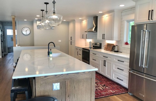 Okanogan County House | Beautiful 4 Bedroom Lake Front Home