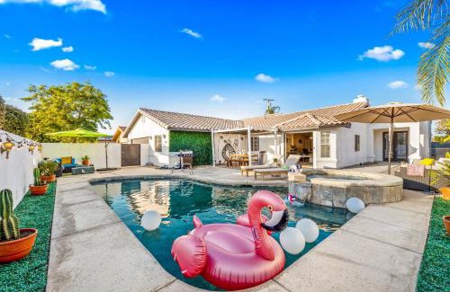 Bermuda Dunes House | Beautiful 5BR Home Game Room Pool Bocce Court