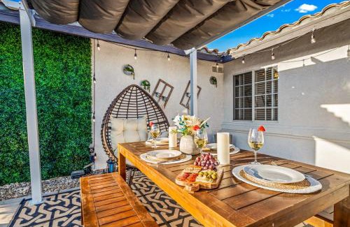 Bermuda Dunes House | Beautiful 5BR Home Game Room Pool Bocce Court