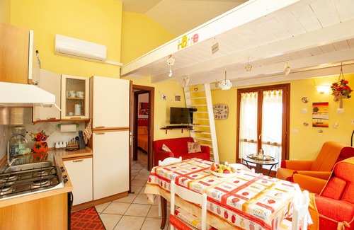 Maiorca Apartment | Beautiful Apartment “Sunrise” with Sea View, Balcony, Terrace & Pool; Parking Available