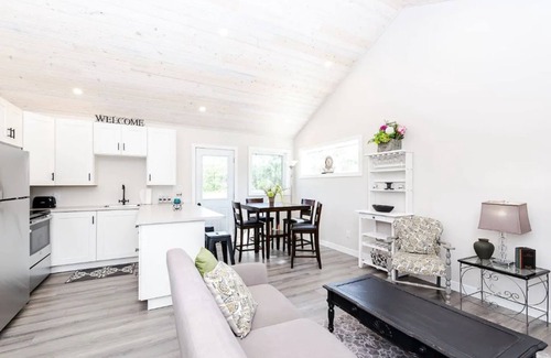 Saint Malo Cabin | Beautiful and Peaceful Cabin Getaway - Cabin 10