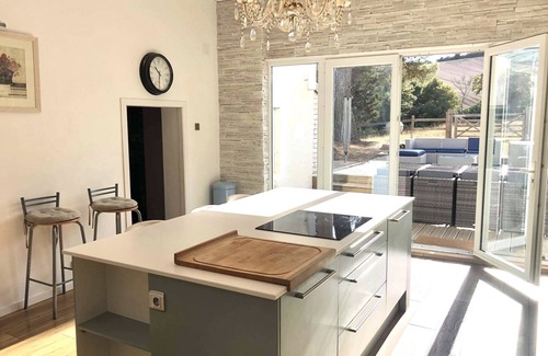 Alaigne House | Beautiful and spacious 5 bedroom house, with pool, set in 12 acres