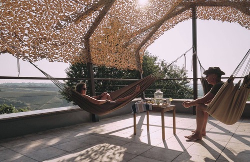 Ljutomer House | Beautiful apartment in villa for 6 guests with hot tub, WIFI, A/C, TV and patio