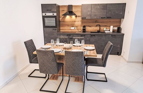 Sekirn Apartment | Beautiful apartment for 6 guests with WIFI, TV and balcony