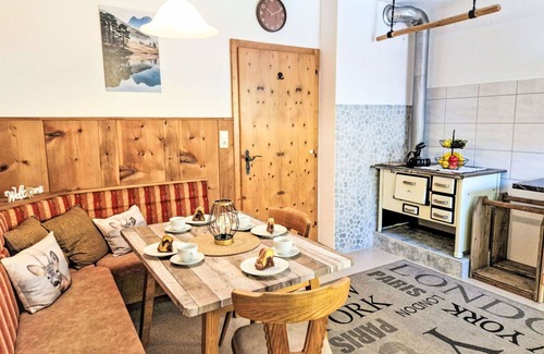 Ginzling Apartment | Beautiful apartment for 5 guests with balcony and pets allowed