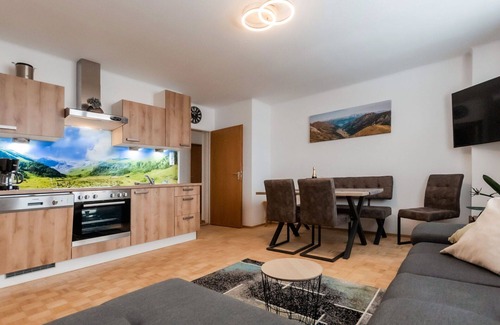 Taxenbach Apartment | Beautiful apartment for 4 guests with WIFI, TV, balcony and panoramic view