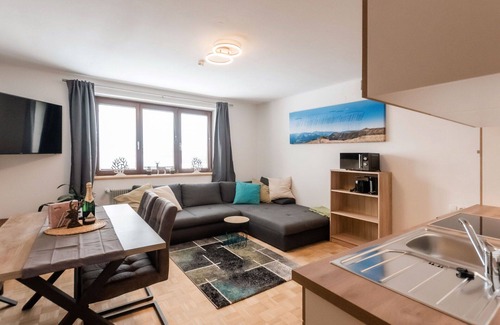 Taxenbach Apartment | Beautiful apartment for 4 guests with WIFI, TV, balcony and panoramic view