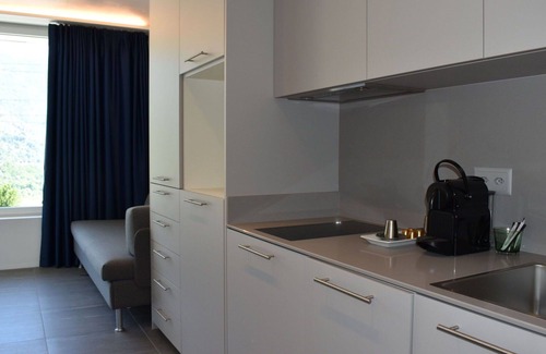 Centovalli Apartment | Beautiful apartment for 2 guests with pool, WIFI, TV, patio, pets allowed and panoramic view