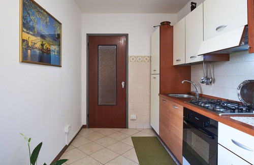 Livo Apartment | Beautiful apartment for 6 people with WIFI, hot tub, TV, terrace and pets allowed