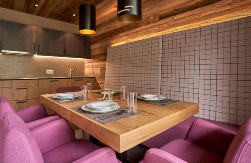 Soelden Apartment | Beautiful apartment for 7 guests with WIFI, TV, terrace and pets allowed
