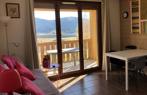 Les Angles Apartment | Beautiful apartment with a beautiful view 4/6 beds