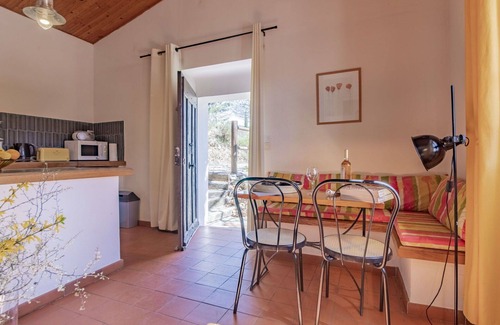 Puimichel Villa | Beautiful apartment in villa for 2 guests with WIFI, patio, pets allowed and panoramic view