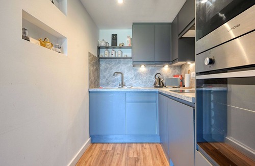 East Lewiston Apartment | Beautiful apartment for 2 guests with WIFI, TV, patio and panoramic view