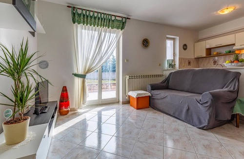 Strmac Apartment | Beautiful apartment in Labin with WiFi