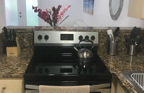 The Crossings Condo | Beautiful Apartment in Miami—-Shamrock Kendall