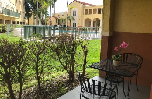 The Crossings Condo | Beautiful Apartment in Miami—-Shamrock Kendall