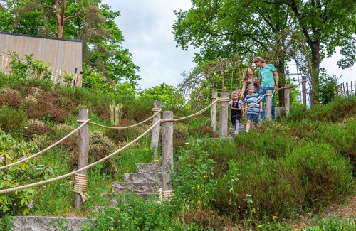 Belfeld House | Beautiful apartment in villa for 4 guests with WIFI, pool, TV and terrace