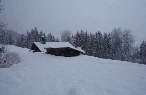 Flumet Apartment | Beautiful apartment near Megève (4 people)