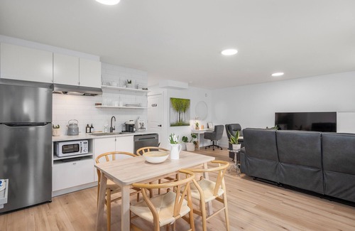 Seabright Apartment | Beautiful Apartment on Peggys Cove Rd in Seabright