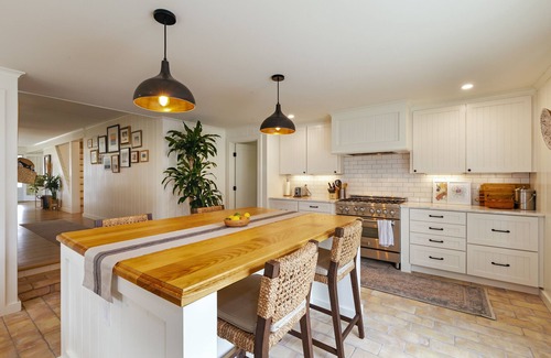 Madison House | Beautiful Beach Home and Garden Paradise