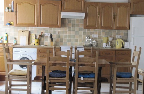 Leuhan Cottage | Beautiful Breton Barn with Pooln3 Bed, Sleeps 7. Great for groups or families