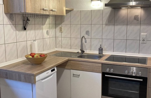 Feilitzsch Apartment | Beautiful, bright two-room apartment with parking space