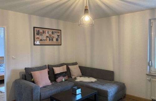 Feilitzsch Apartment | Beautiful, bright two-room apartment with parking space