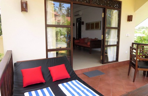 Ranna House | Beautiful bungalows right on the beach in a small boutique resort near Tangalle