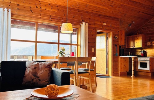 Kvinnherad House | Beautiful cabin, Norway on the Harangerfjord, 20 hp motorboat for hire, fjord panorama.
