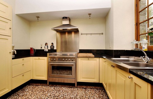 Spa House | Beautiful Castle in Spa wit Garden