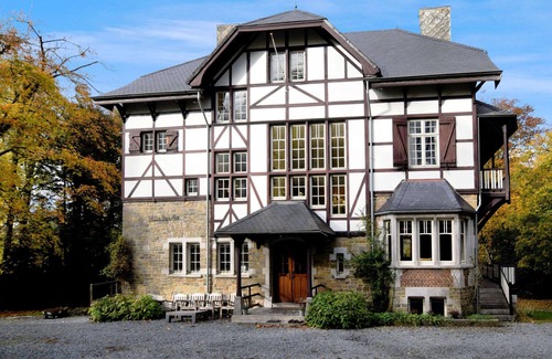 Spa House | Beautiful Castle in Spa wit Garden