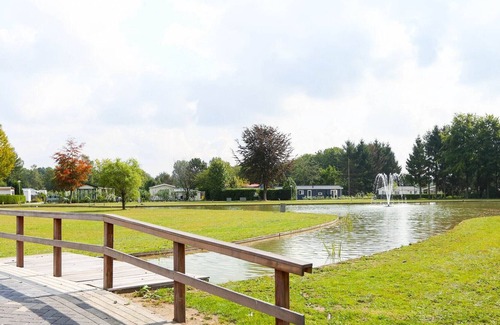 Municipality of Veldhoven Ski Chalet | Beautiful chalet with a terrace, in a holiday park in the Brabant Kempen