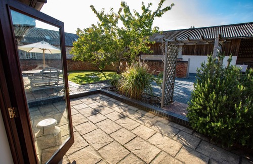 Yarmouth Cottage | Beautiful Converted Dairy Cottage