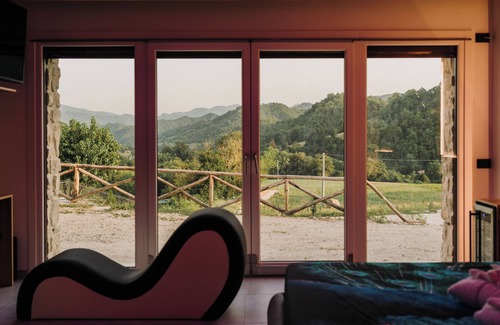 Marsia Villa | Beautiful cottage, newly built with in-room jacuzzi, and outdoor pool