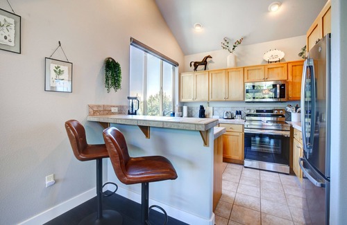 Redmond Condo | Beautiful Eagle Crest Condo, HOT TUB, 2 Bed/2 Bath