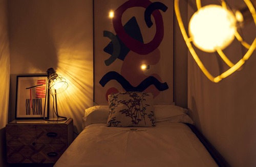 Cabezuela del Valle Apartment | Beautiful apartment on the banks of the Jerte river. Pets Allowed. Nature.