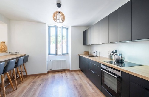 Dampierre-en-Yvelines House | Beautiful family house sleeps 9 near the castle in Dampierre