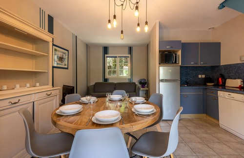 La Bastide-Clairence House | Beautiful typical Basque house in residence with swimming pool