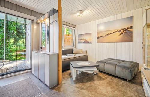 Bungalowdorf an der Talsperre House | Beautiful home in Zeulenroda-Triebes