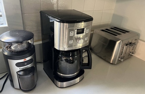 Wilmington Historic District House | Beautiful home in downtown historic core just 2 blocks from Cape Fear river!