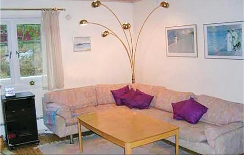 Laggarsvik House | Beautiful Home In Ljusterö With Kitchen