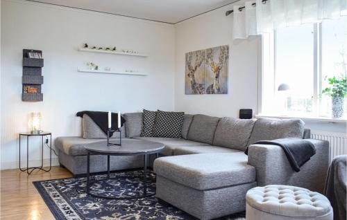 Rockneby House | Beautiful Home In Rockneby With Kitchen