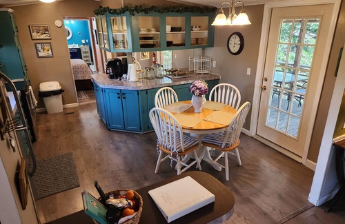 Tryon House | Beautiful home on 5 acre gated horse farm 3.5 miles from Tryon Equestrian Center