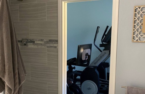 Morgans Point Resort House | Beautiful home on Lake Belton with Private Pool and Pavilion