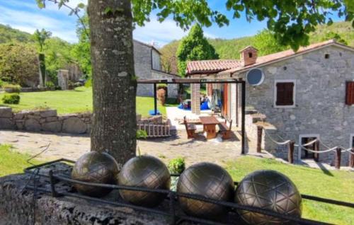 Krkuz Villa | Beautiful Villa Ida & Mirko with pool in Buzet