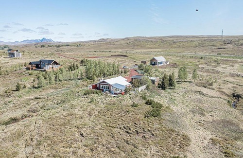 Selfoss House | Beautiful lakehouse by the golden circle - fishing