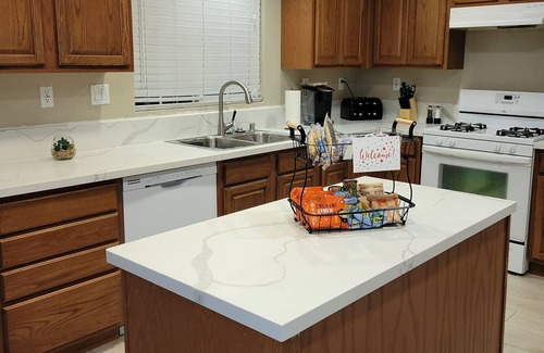 Tehachapi House | Beautiful Large Home